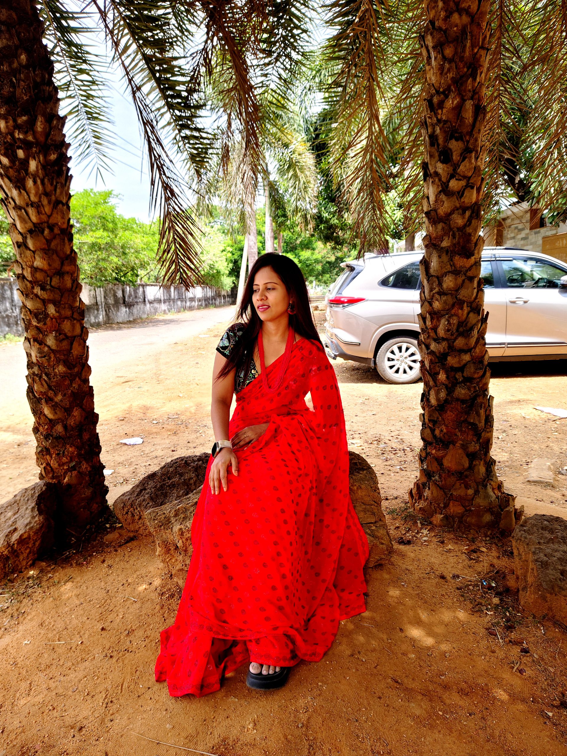 Red Georgette Party Wear Saree with Red & Black Heavy Stone Work - Image 2