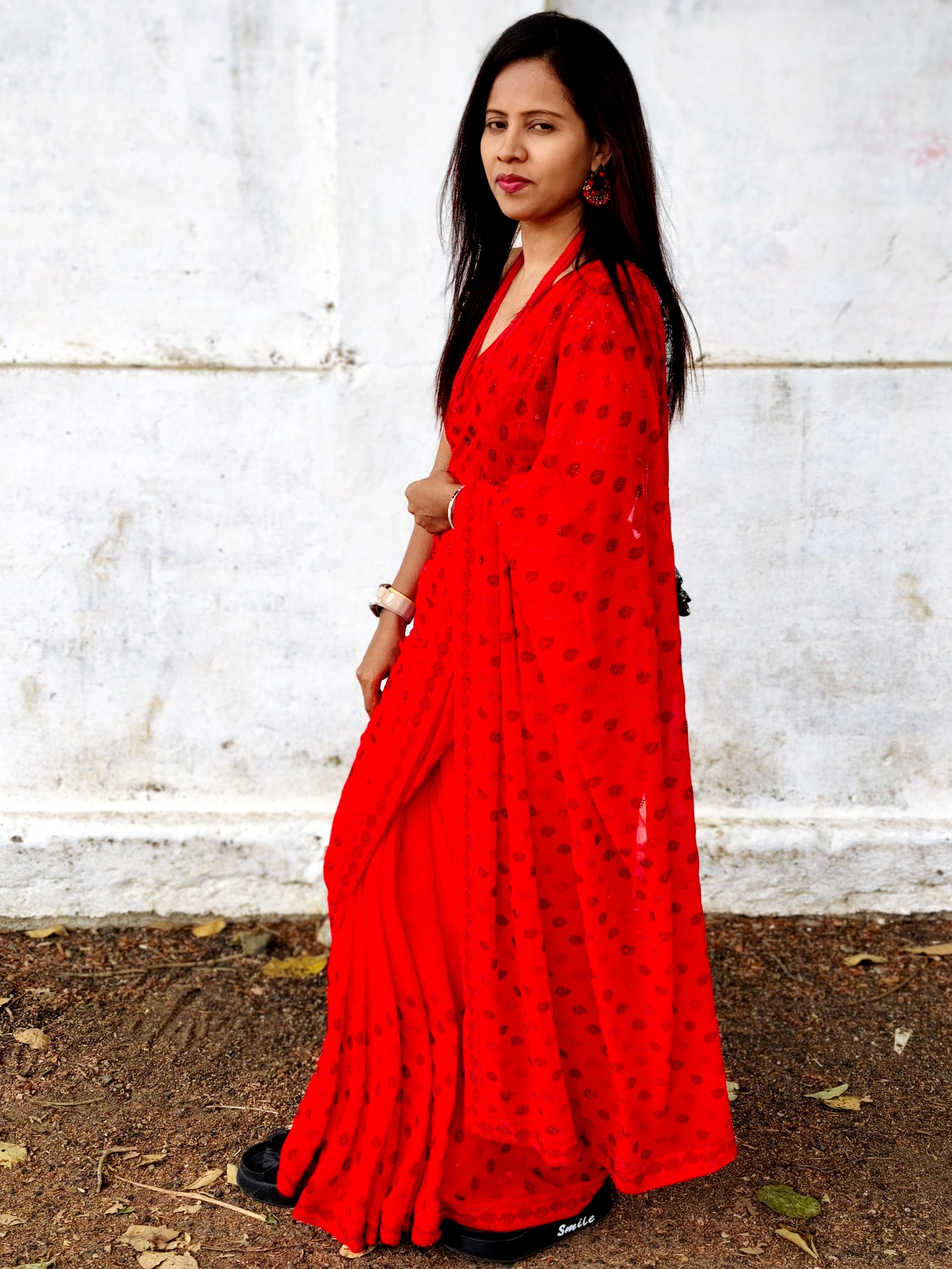 Red Georgette Party Wear Saree with Red & Black Heavy Stone Work - Image 4