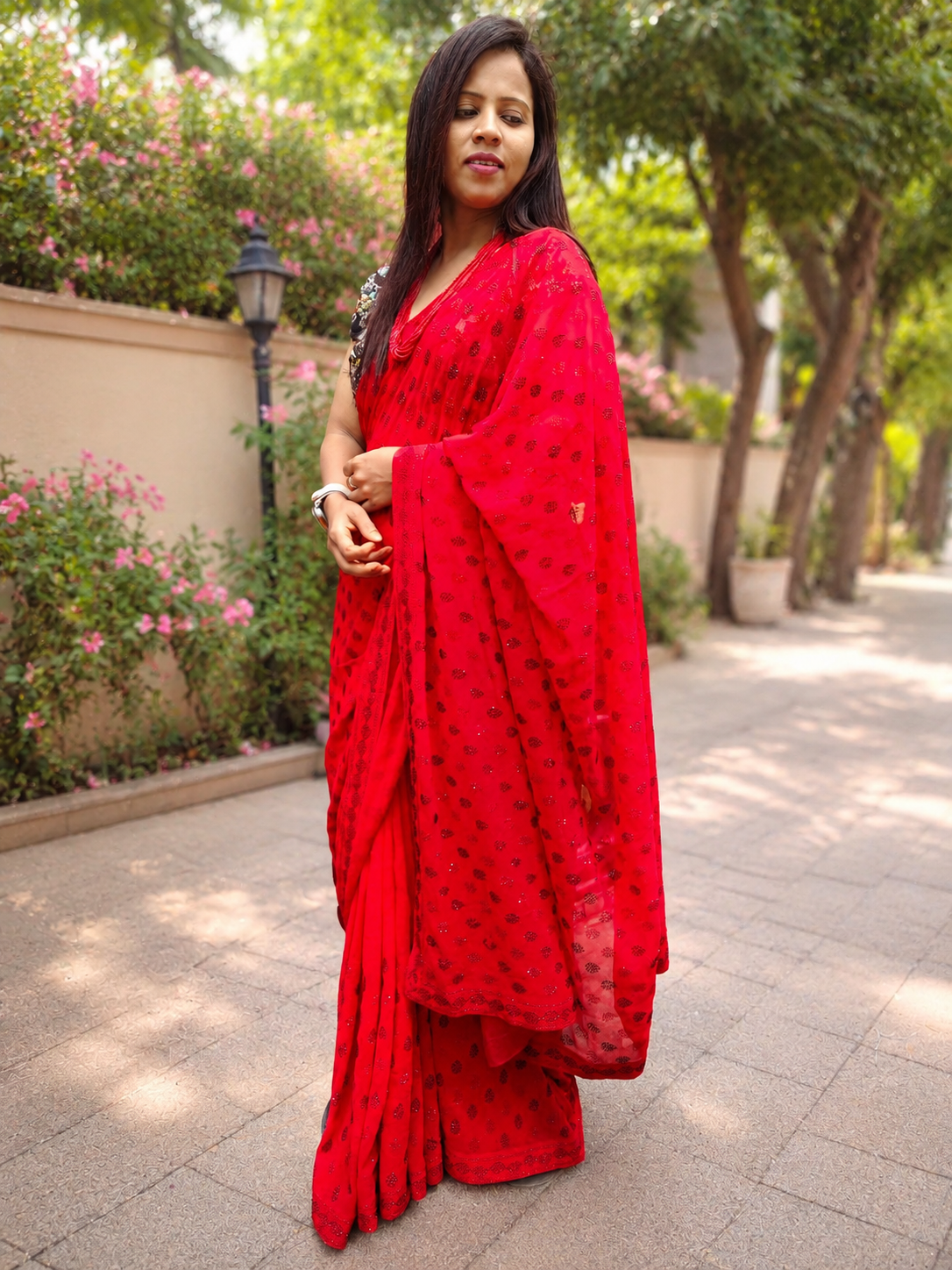 Red Georgette Party Wear Saree with Red & Black Heavy Stone Work - Image 5